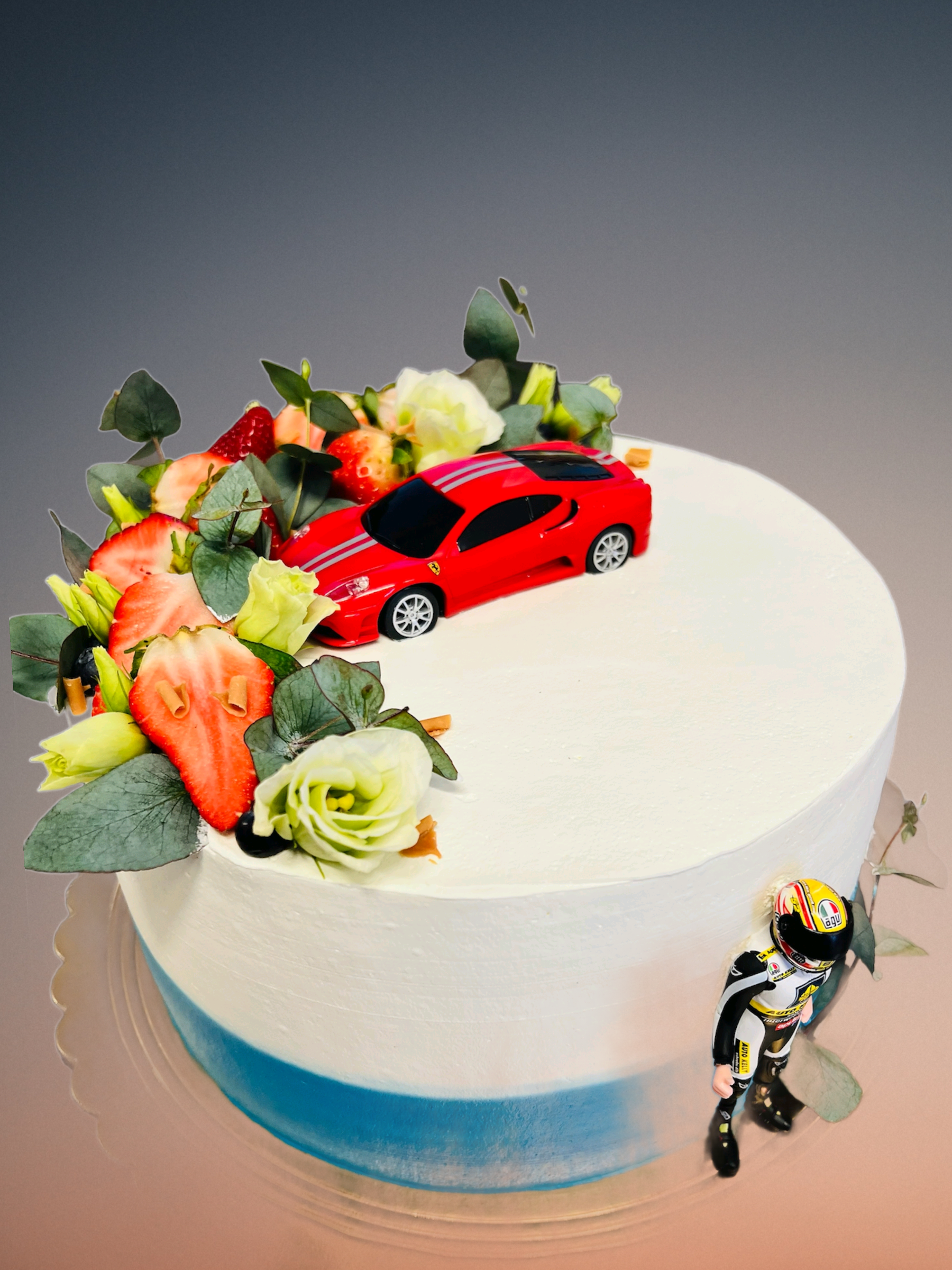 Pretekarska torta s auticom Pretekarska torta s auticom